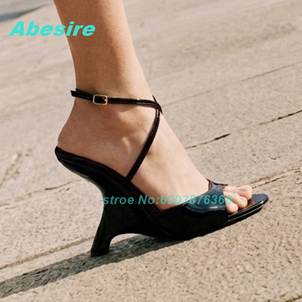 Черные лакированные босоножки  – обзор и цена Women'S Shoes Y2K